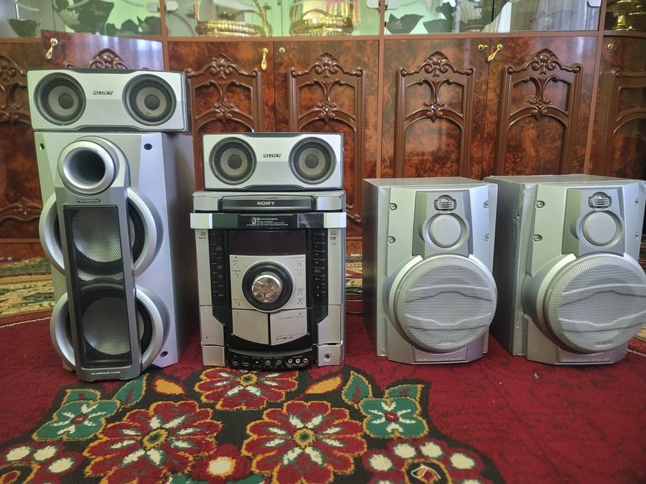 Музыкальный центр SONY