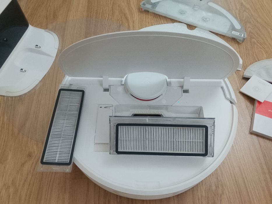 Робот пылесос Roborock S6