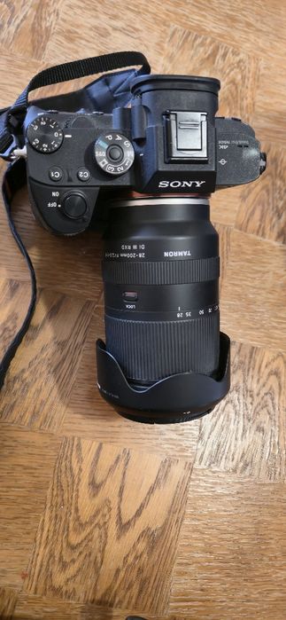 Vand camera Sony A7R3 a7R IIIA  A7RiiiA A7R3A in stare foarte buna, cu