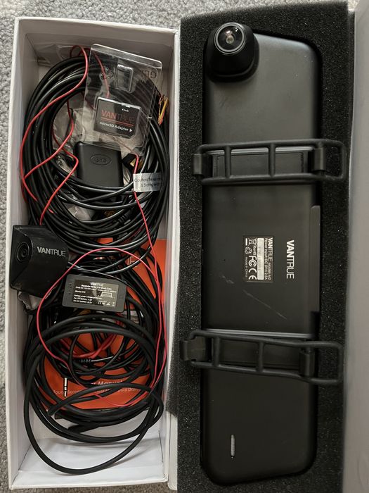 Camera auto VanTrue, fata-spate, 10” touchscreen.