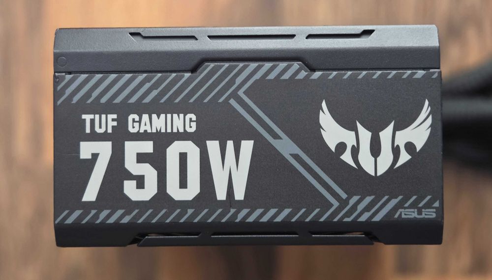 Захранване: ASUS TUF Gaming 750W - 80 Plus Bronze