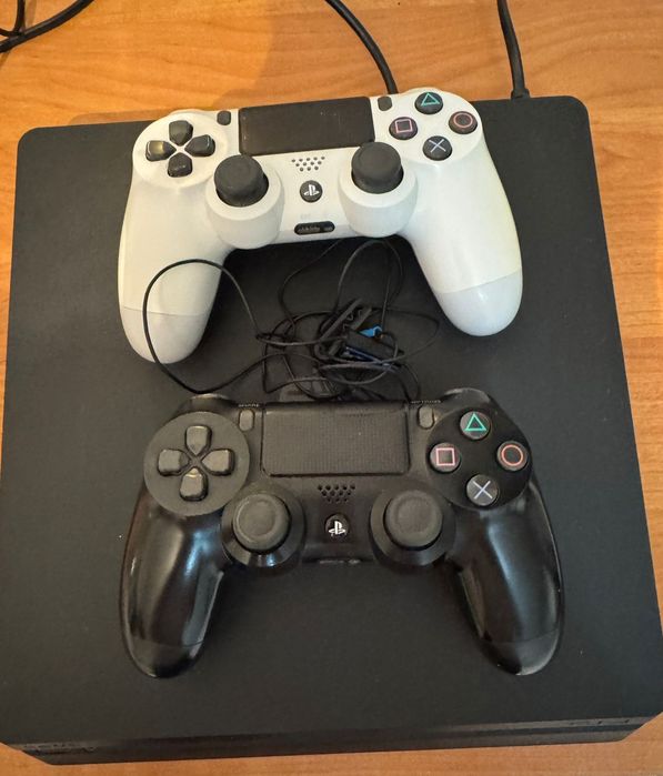 Продам пс4 слим / ps4 slim/ ps4