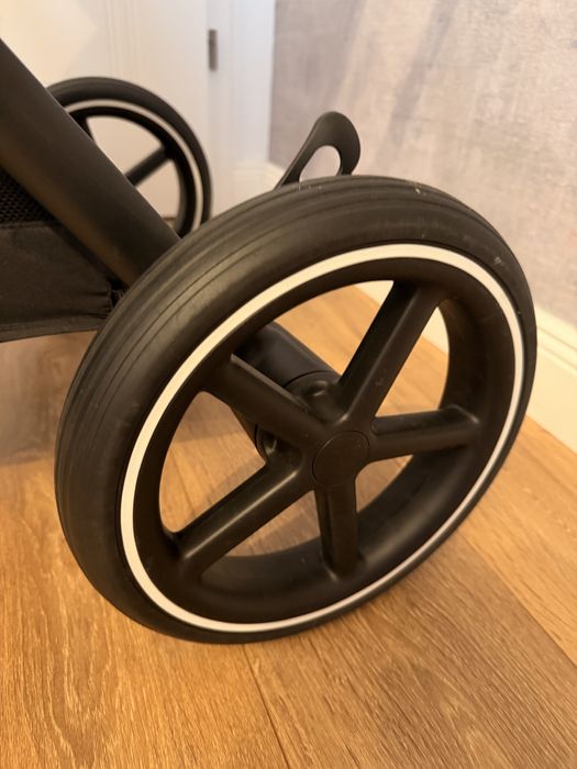 Carucior Cybex Gold Eos Lux 3 in 1