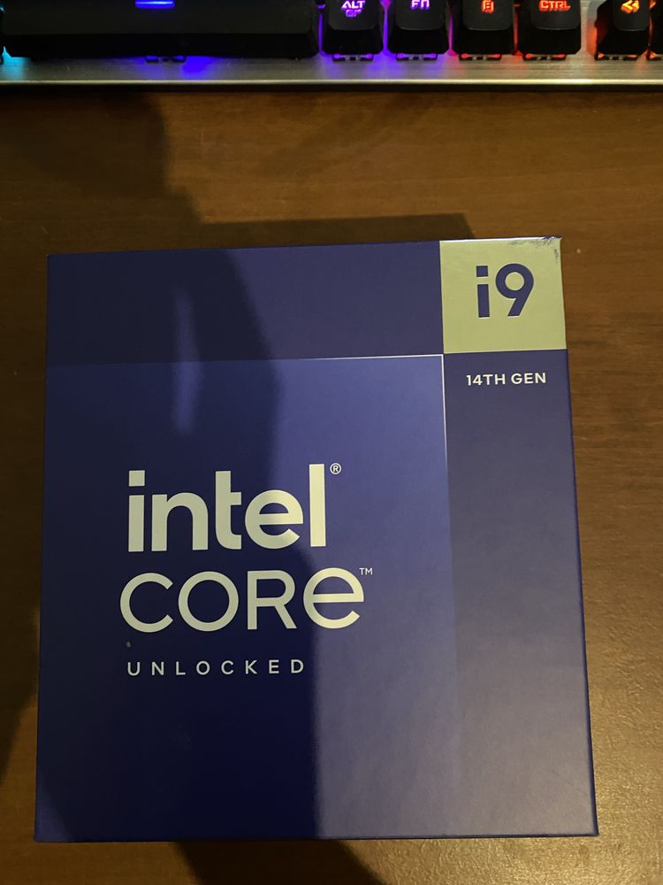 Продам core i9 14900K BOX