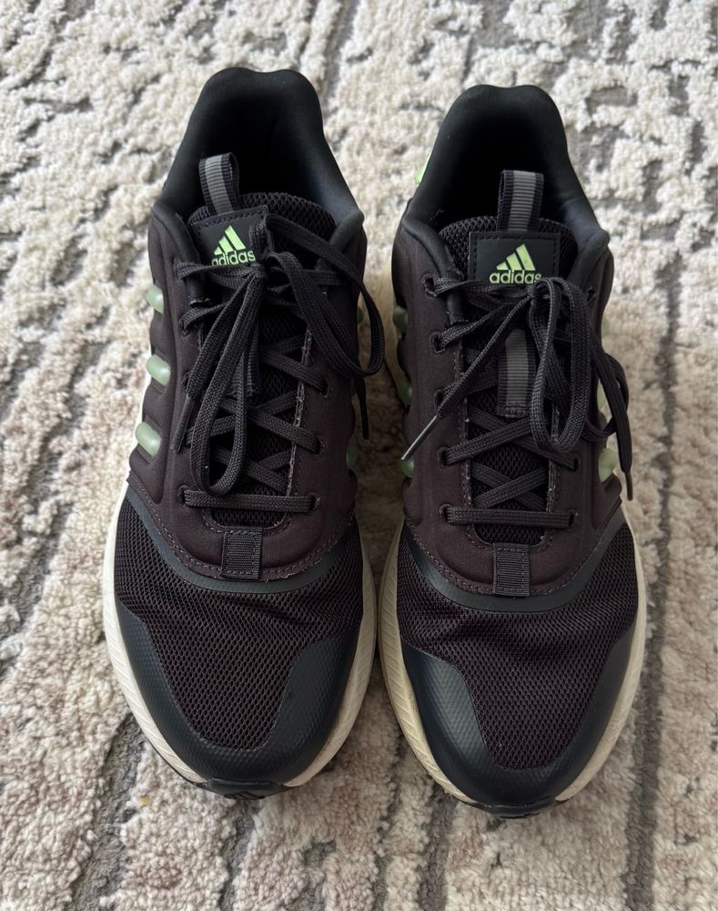 Adidas cu insertii din plasa Plrphase, Negru/Verde menta Marime 42