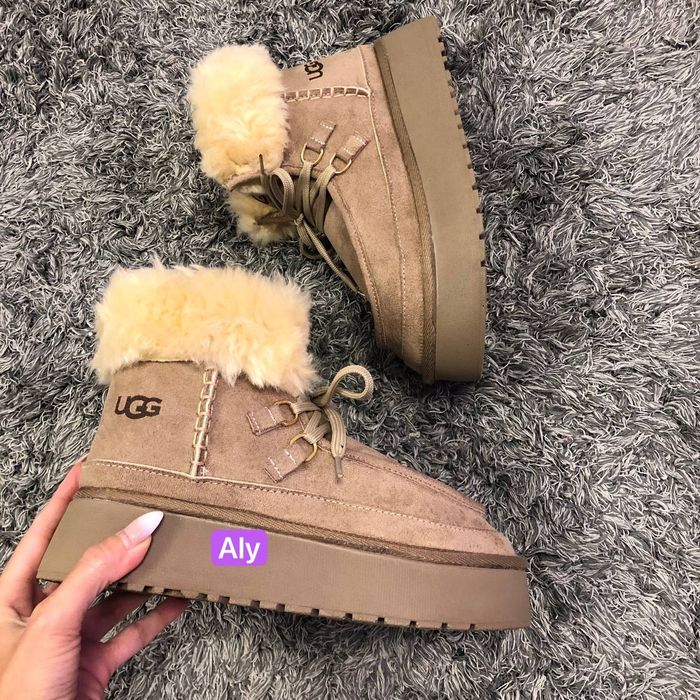 Ghete dama ugg imblanite