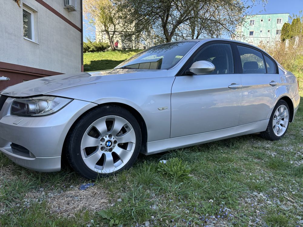 Bmw e90 163 cp 2.0 diezel