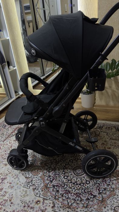 Продам коляску детскую