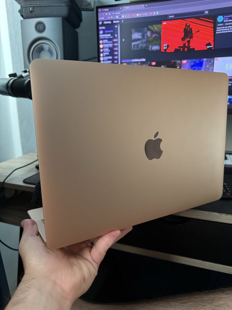 Macbook air M1 8gb 256 gb