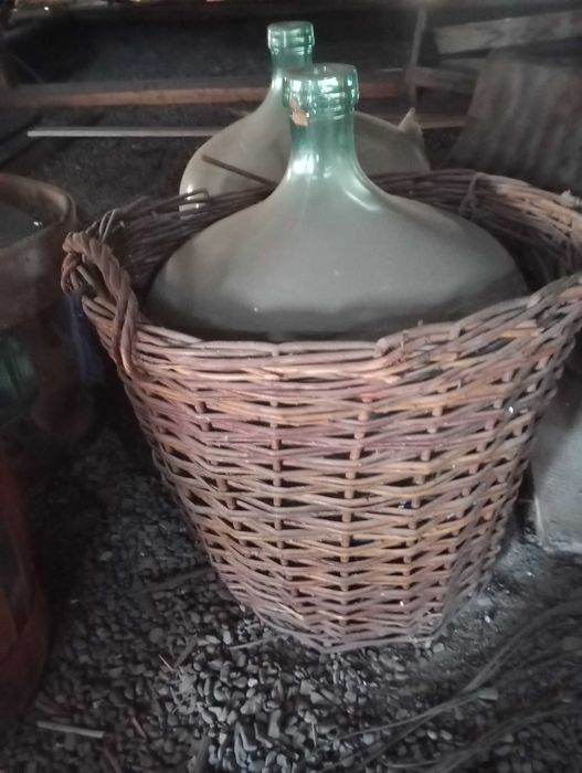 Damigene pentru vin de 25L și 50L