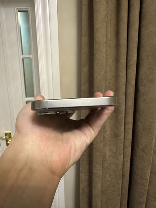 Iphone 16 pro max 70 sikl