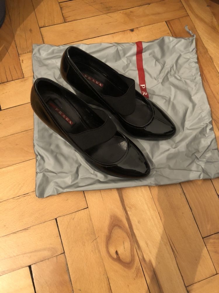 Обувки PRADA