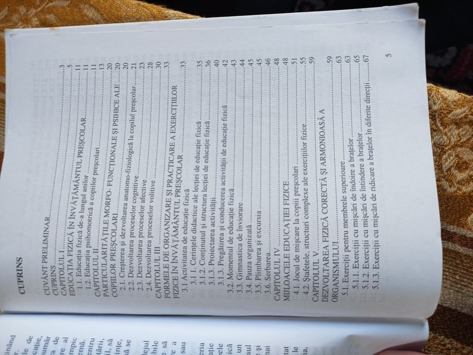 Carte " Educația fizică în grădiniță"