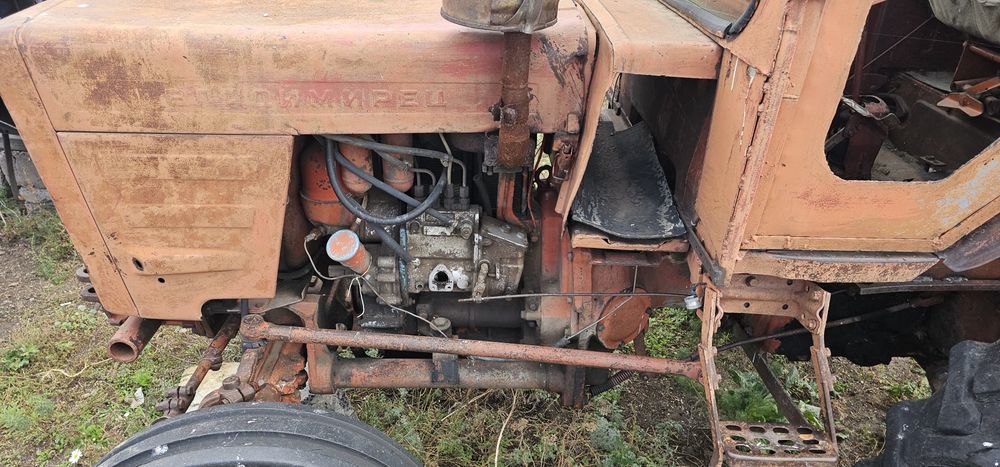 Трактора  мтз80 ДТ 75 т25