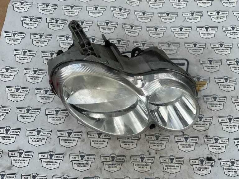 Far dreapta Mercedes C-CLASS w203