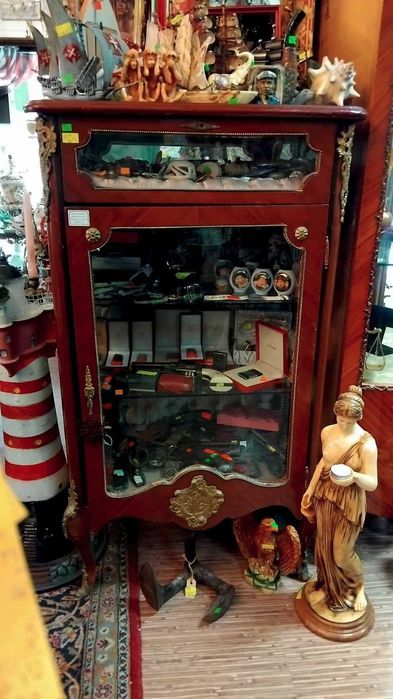 Барокова витрина с 2 отделения