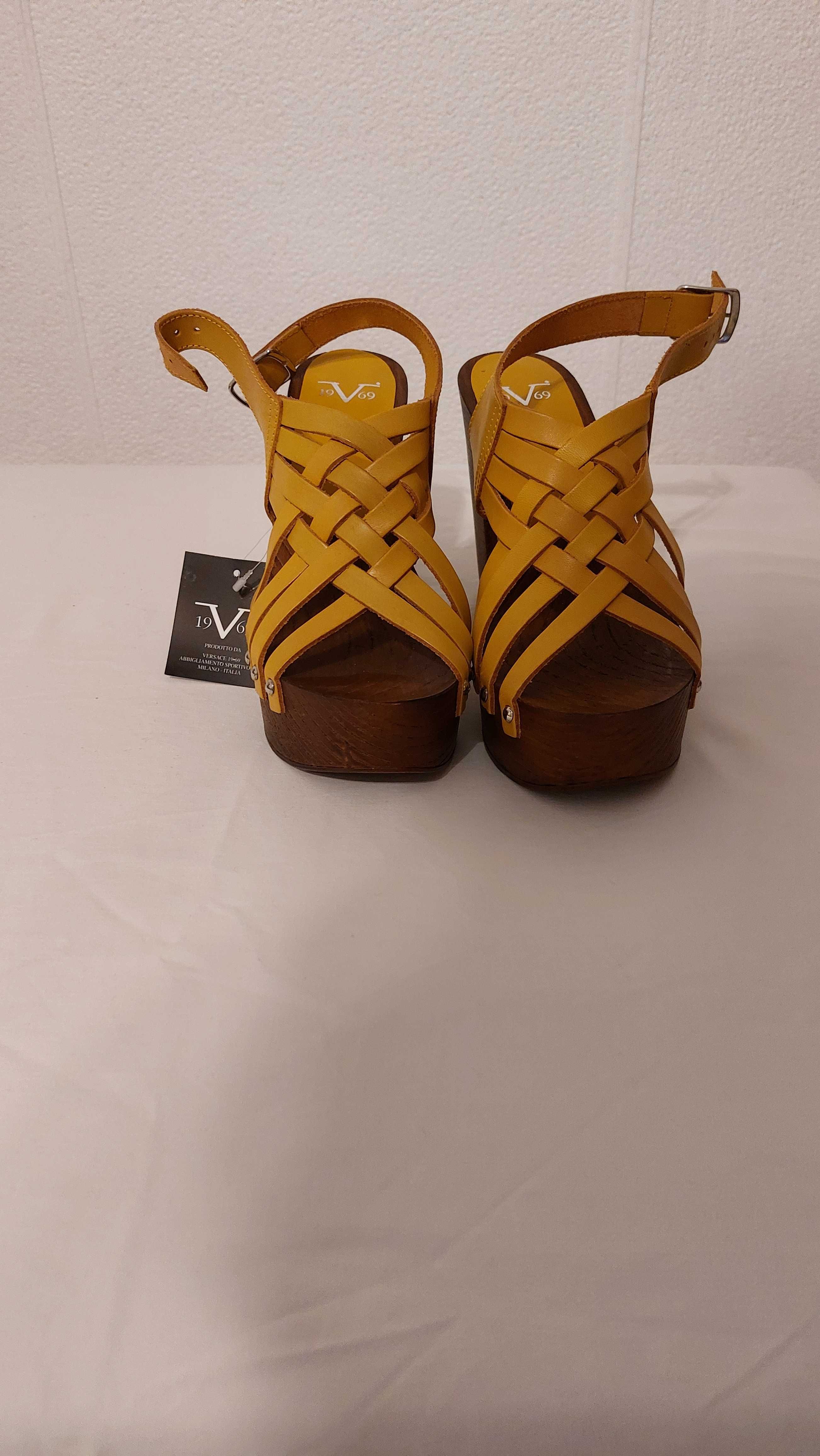 Sandale noi -dama-galbene-masura 40-Versace 19.69