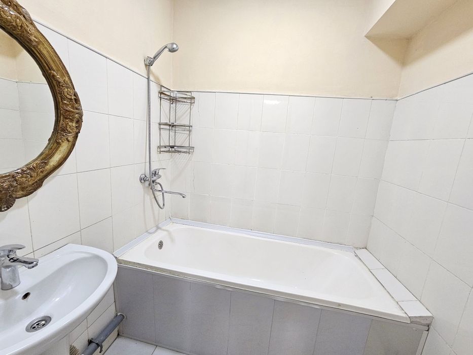 Sergeli 8xudud 3xonali Novostroyka kvartira sotiladi toza