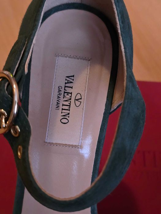 Valentino Garavani оригинални дамски сандали