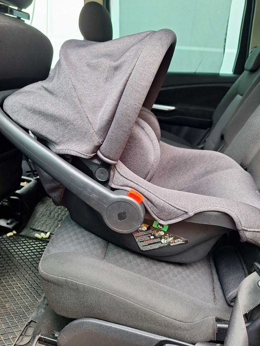 Столче за кола кошница