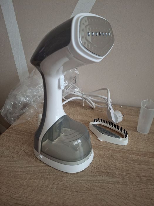 Вертикална парна ютия