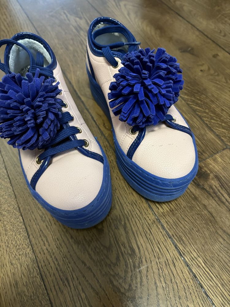Moschino sneakers