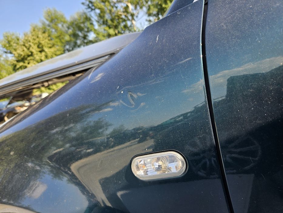 Aripa Stanga Passat B5.5 Verde