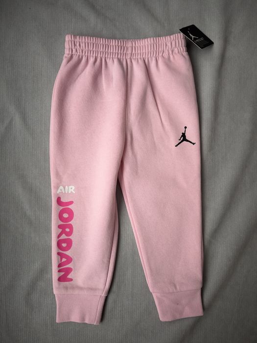 Бебешки комплект Nike Jordan