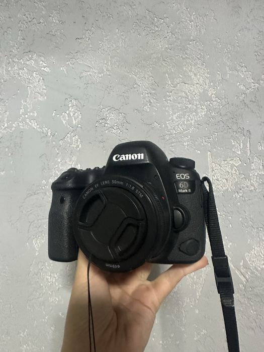 Фотоаппарат Canon 6D mark2