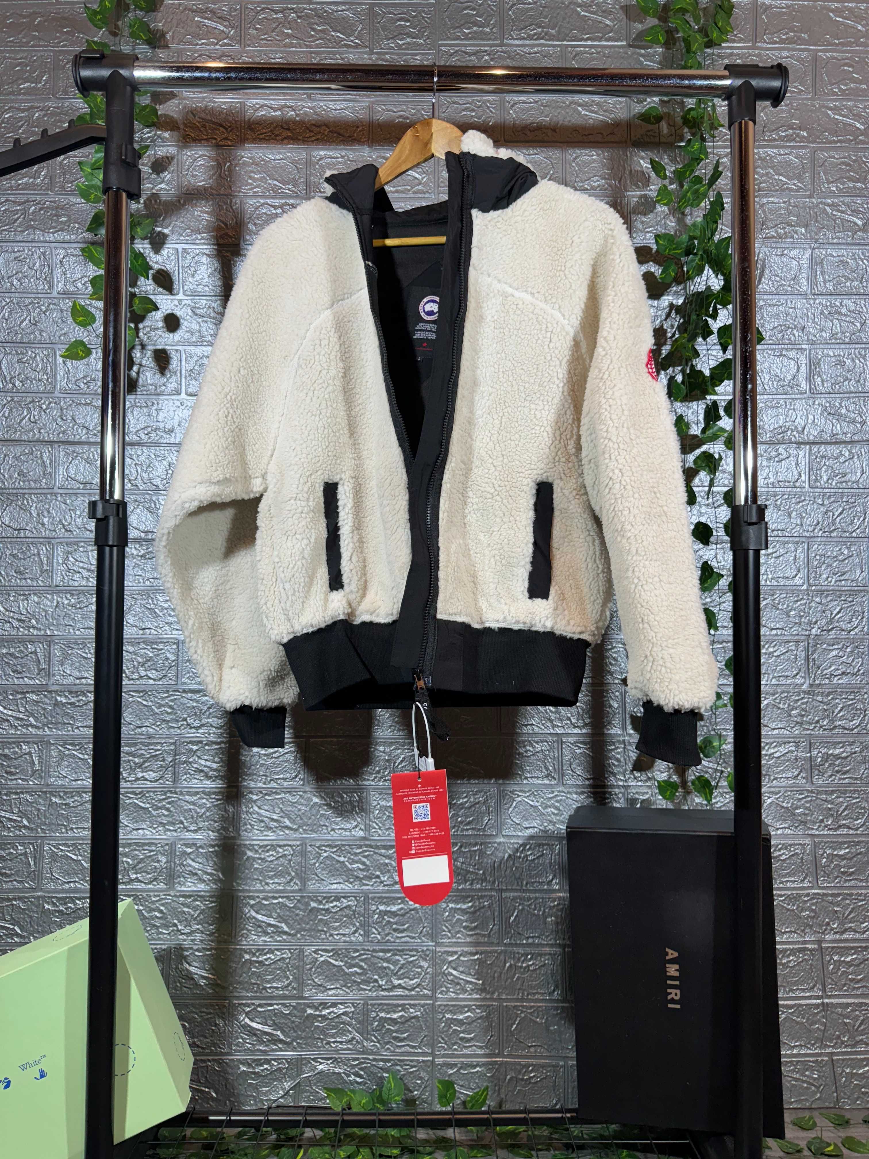 Polar Canada Goose marimea L