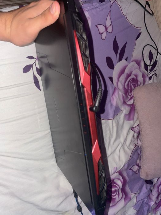 Laptop gaming Acer ryzen 5 rtx 3050