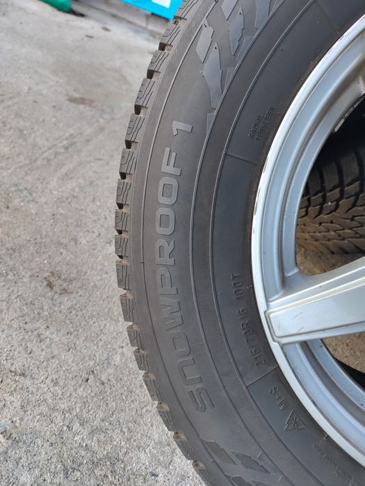 ГУМИ С ДЖАНТИ 5X114.3 16 Nokian 215/70/16 зимни 2023г.Хюндай,Тойота...