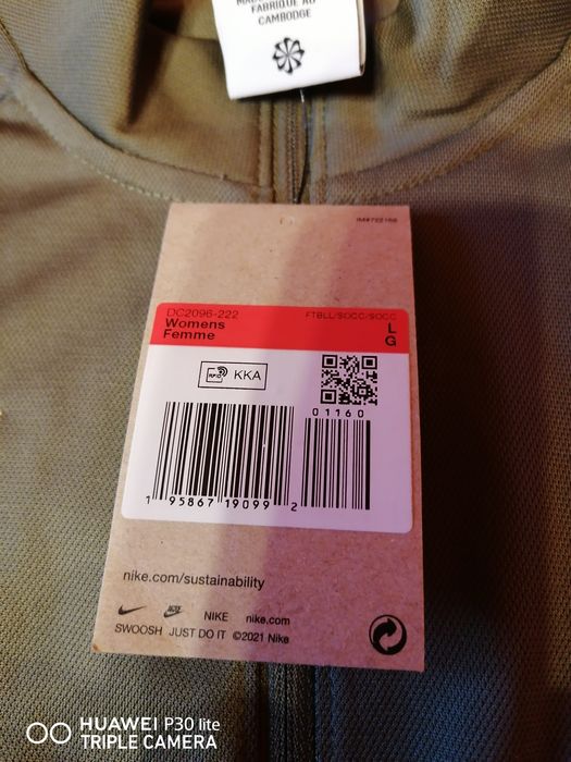 Oferta treining barbati si femei, made in Cambogia