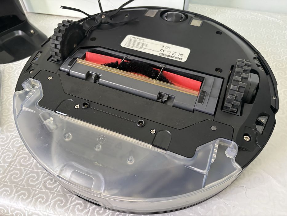 Робот-пылесос Roborock S6 MaxV