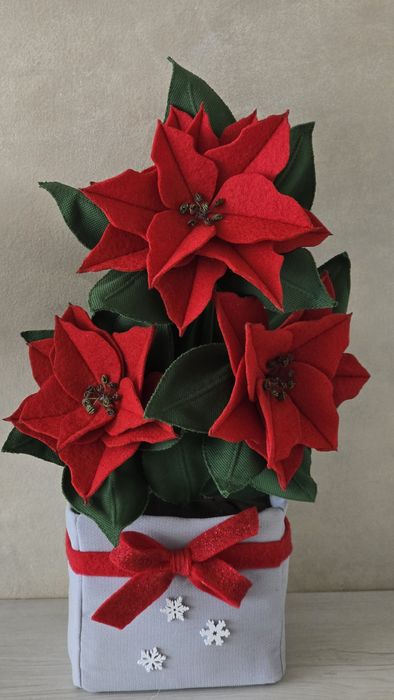 Коледна звезда , ръчна изработка