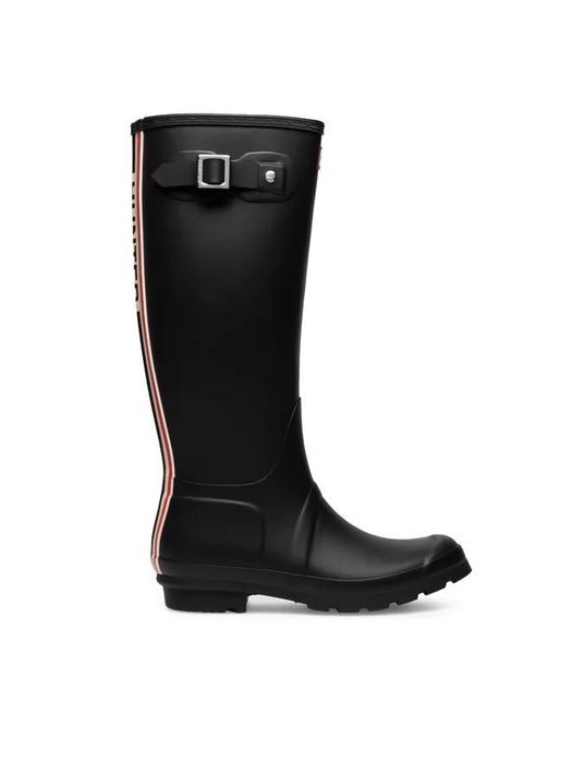 Hunter
Cizme de cauciuc Negru, marimea 39, pret 250 lei, noi, in cutie