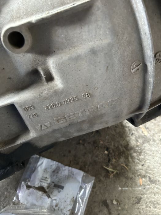 Скоростна кутия и комплект съединител с маховик за бмв е39 2.0 бензин