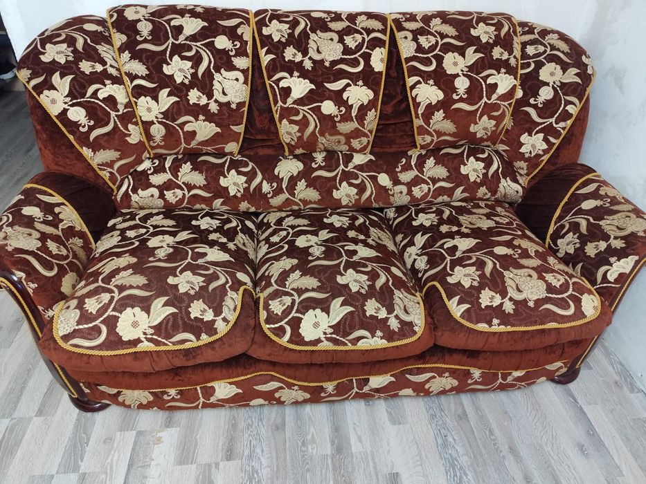 Продам диван раскладной