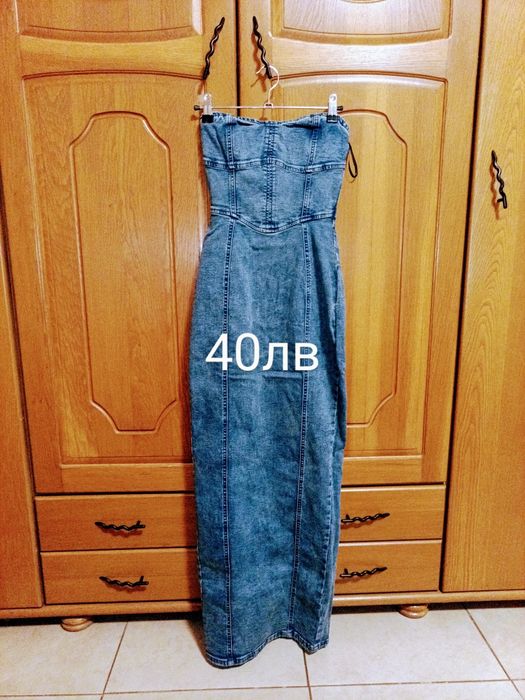 Дамска дънкова рокля на bershka