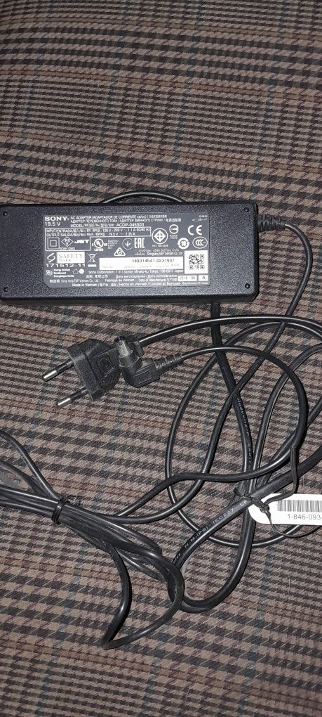 Адаптер питания SONY,б/у.