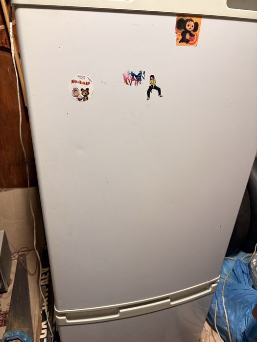 Продам холодильник