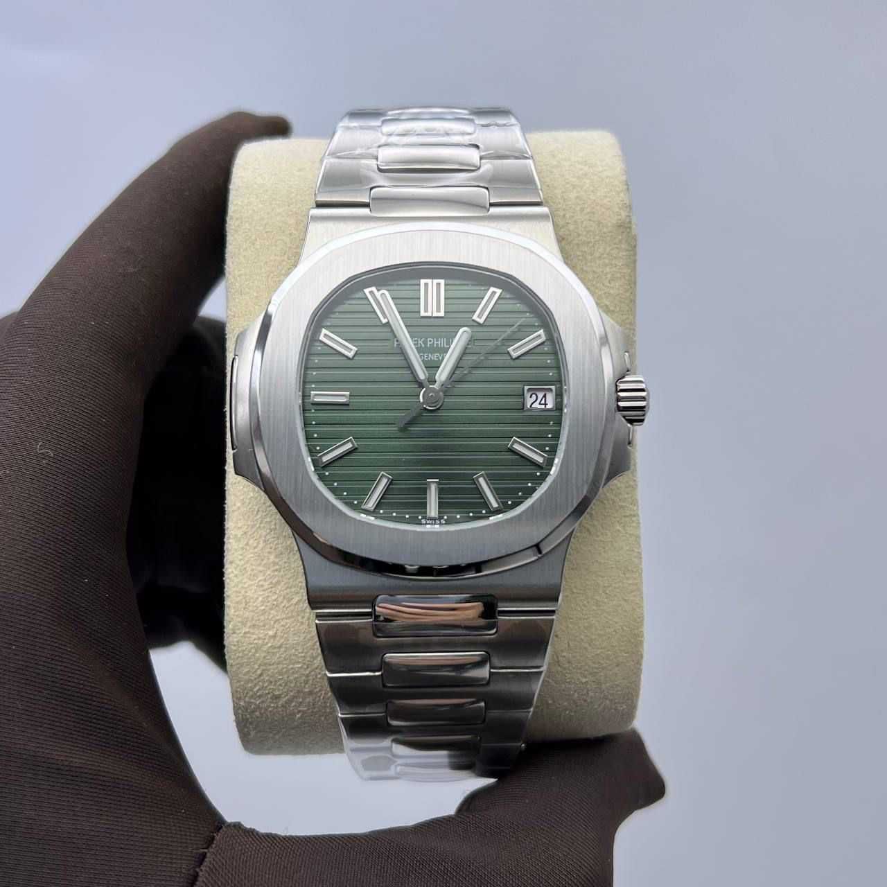 Patek Philippe Nautilus 57111A-014 Green Dial