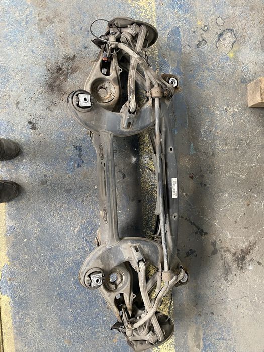 Punte spate completa mercedes w204 c207 s204 c204