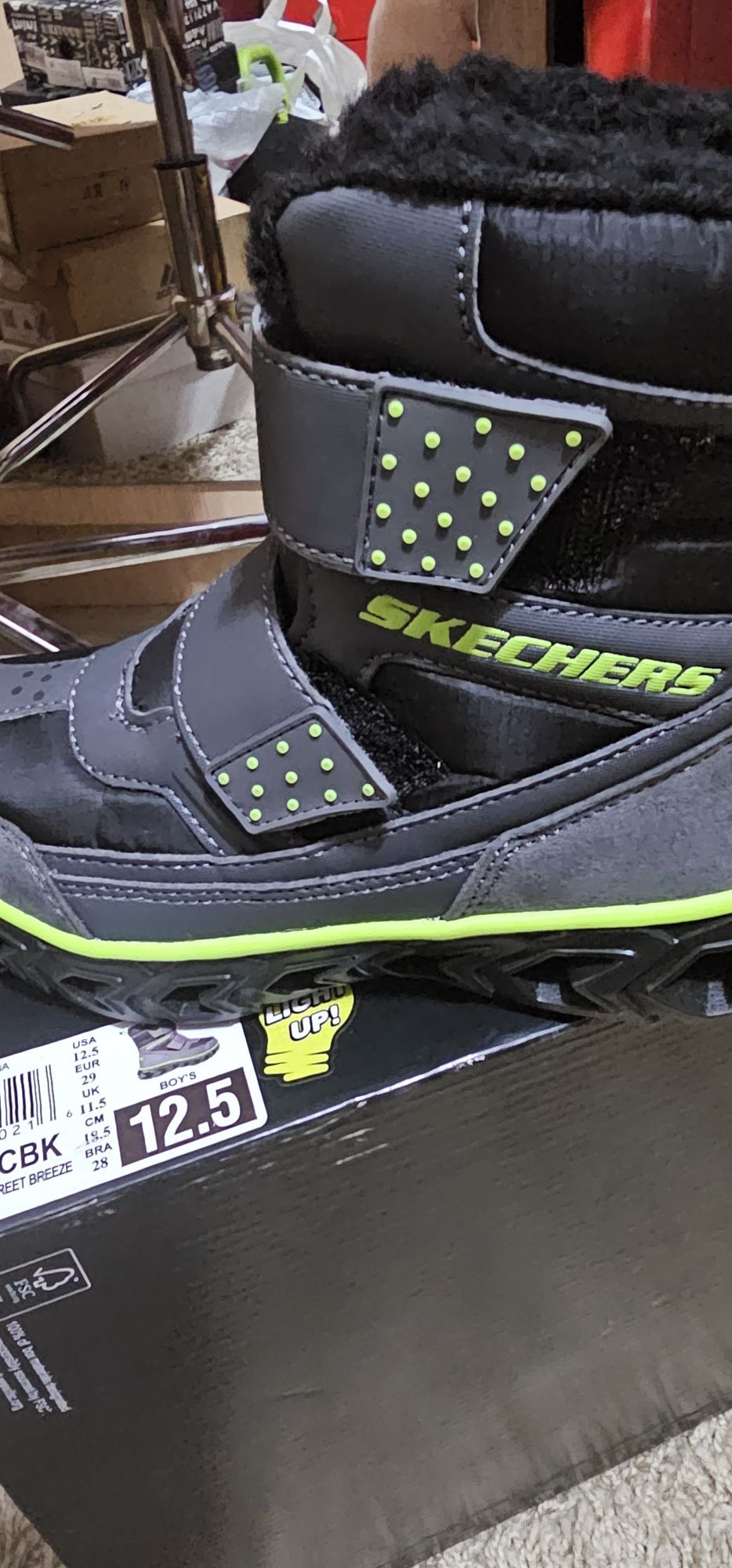 Продам ботинки, сапоги скечерсы skechers