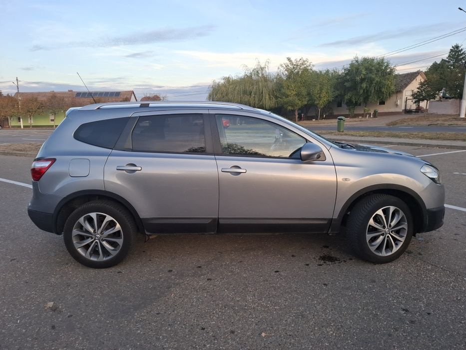 Nissan Qashqai +2. 1.5  Tekna DCi 110 cp
2010 fără DPF
