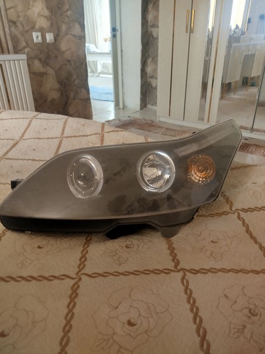 Фары не знаю от какой машины