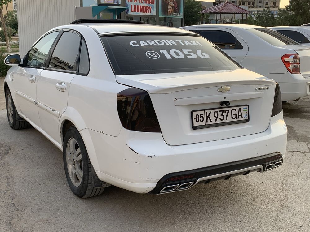 Lasetti1.8 avtamat metan 90 talik 3 pok kondior lyuk iwlaydi