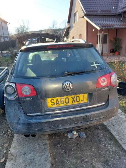 Dezmembrez/ dezmembrari Passat B6 2.0 Euro 5 CBAB