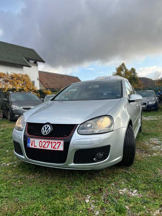 Volkswagen Golf 5 1.9 TDI, pachet GTI