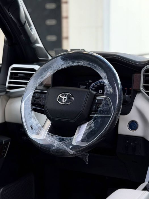 Toyota Sequoia iForce Max Capstone